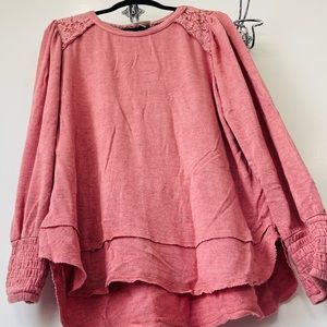 Knox Rose size L lace shoulder detail